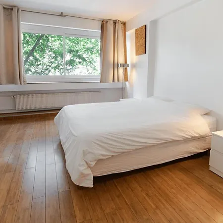 Spacious Flat 64m2 Close To Eiffel Tower Appartement *
