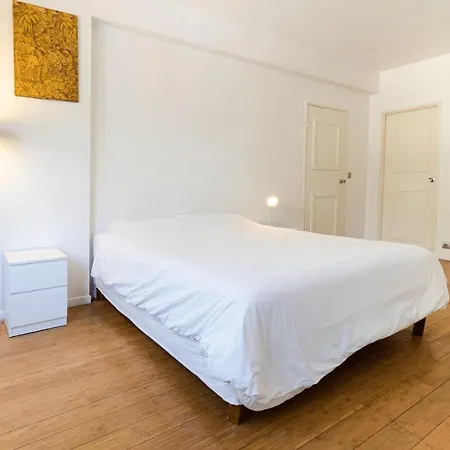 Spacious Flat 64m2 Close To Eiffel Tower Paris